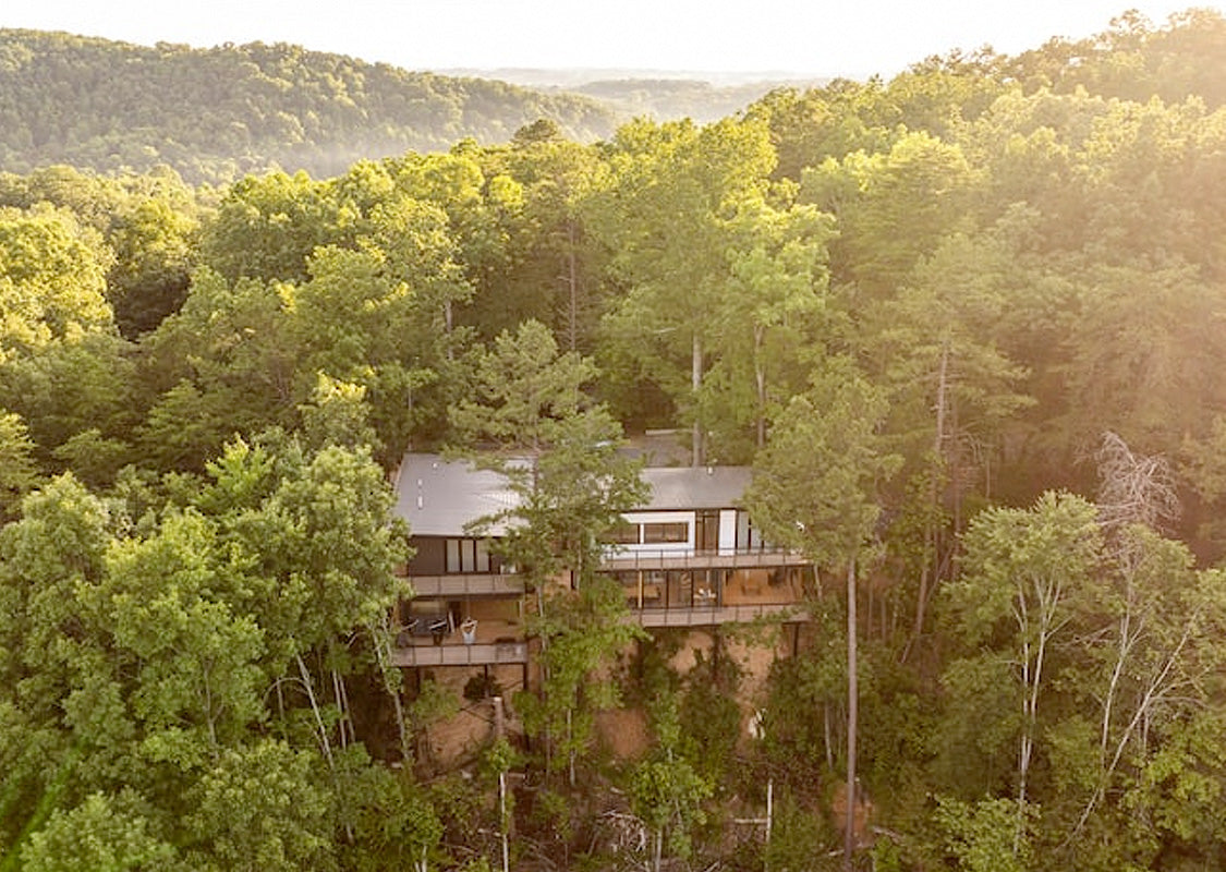 Win a 7-Day Stay at The Skyview Treehouse